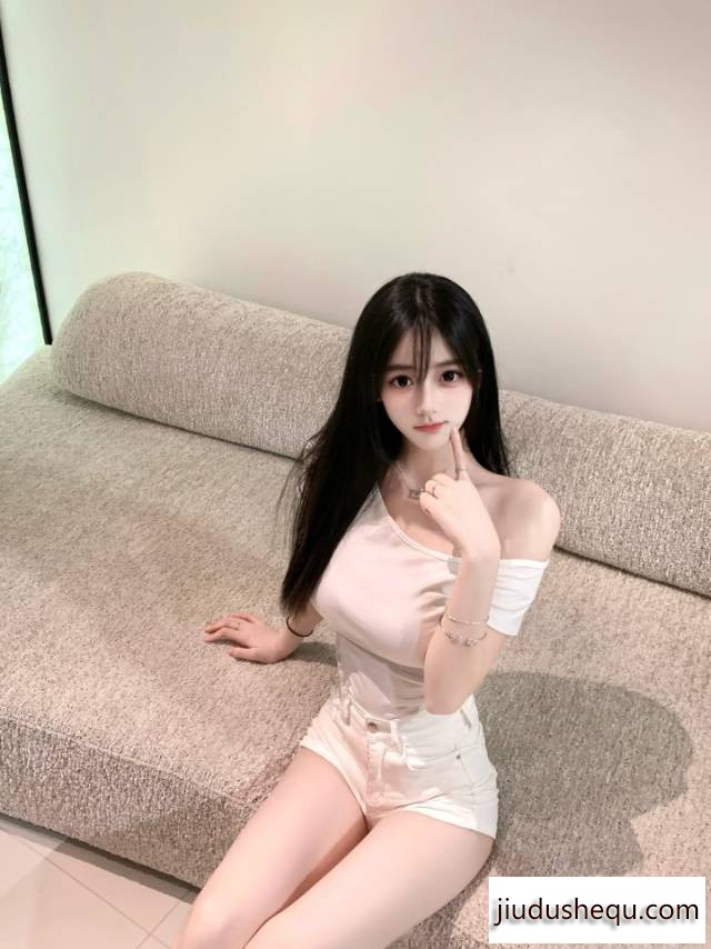 mmexport1756064475192.jpg