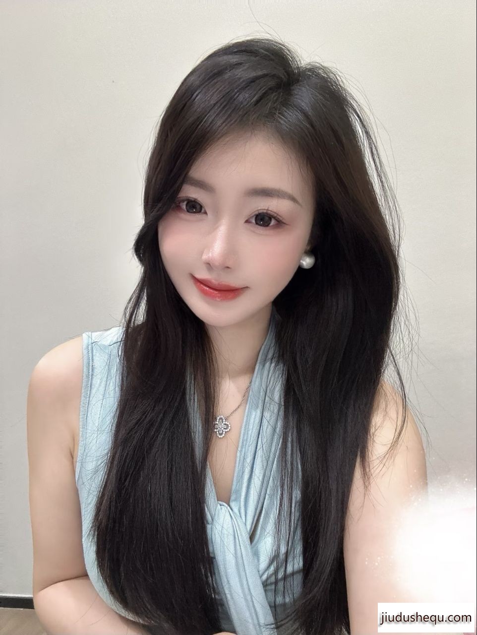 952.jpg